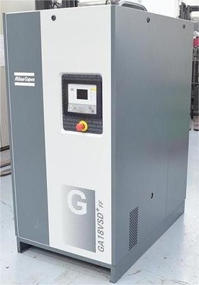 หมุนสกรูน้ํามันฉีด Atlas ความเร็วแปรไดรฟ์ Atlas VSD Plus ด้วยสับผสมอลูมิเนียม GA18VSD +