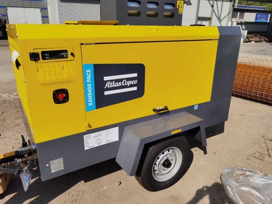 เครื่องปรับอากาศแบบพกพาสีดํา XAHS400 PACE 95KW เครื่องยนต์ Cummins